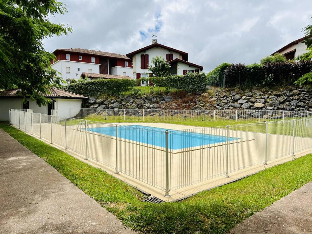 Appartement F2 A Cambo-Les-Bains Avec Piscine, Proche Thermes, Terrasse Et Parking - Fr-1-495-36 Экстерьер фото
